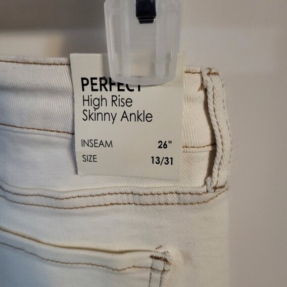 SOLD - Picture 8 of 8